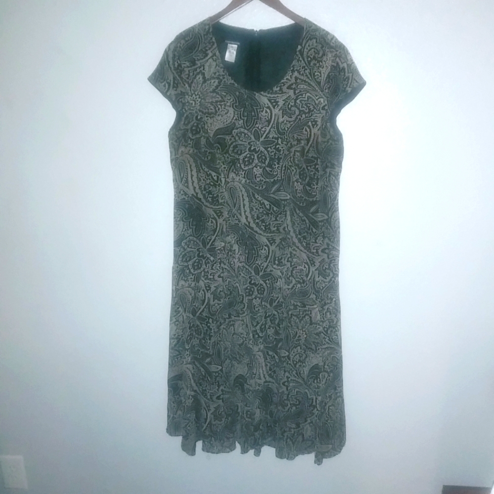 Jones New York 16 Silk Capped Sleeve Floral Paisley Midi Dress in Black Gra Plus
